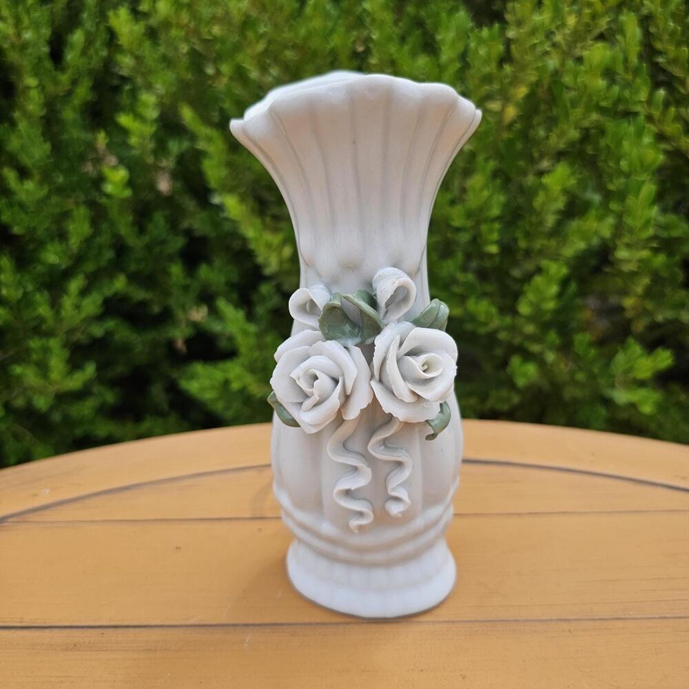 Vintage White Ceramic Capodimonte Style White Roses Bud Vase